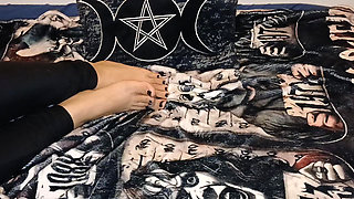 Goth girl feet